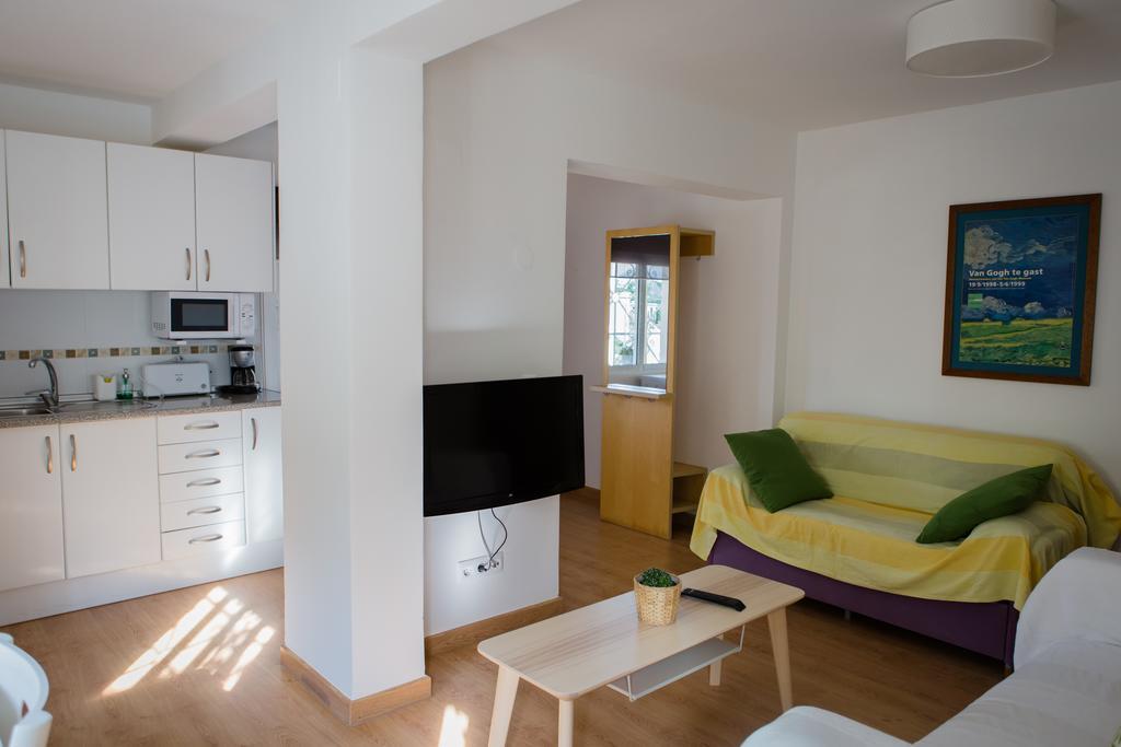Apartamentos Casa Torres - Adults Only El Albir Екстериор снимка